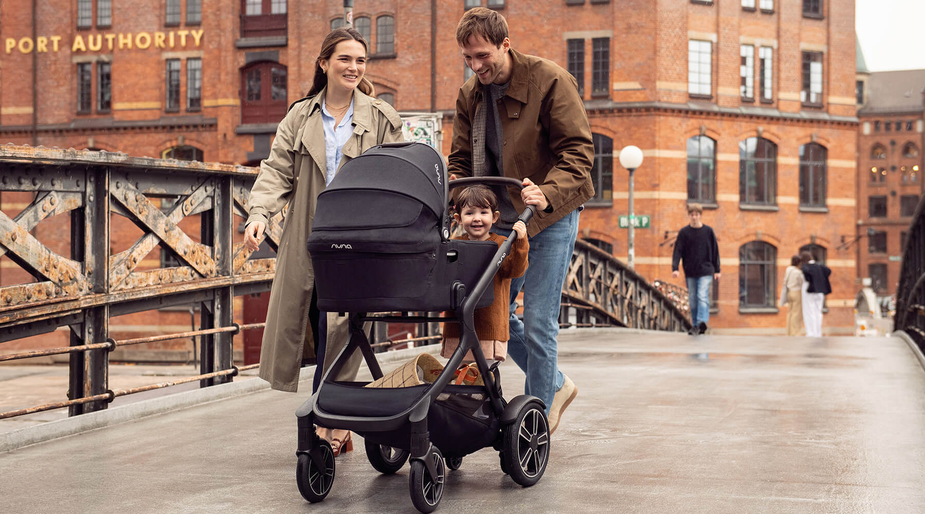 Lieblingsmarke Nuna - Kinderwagen & Kindersitze