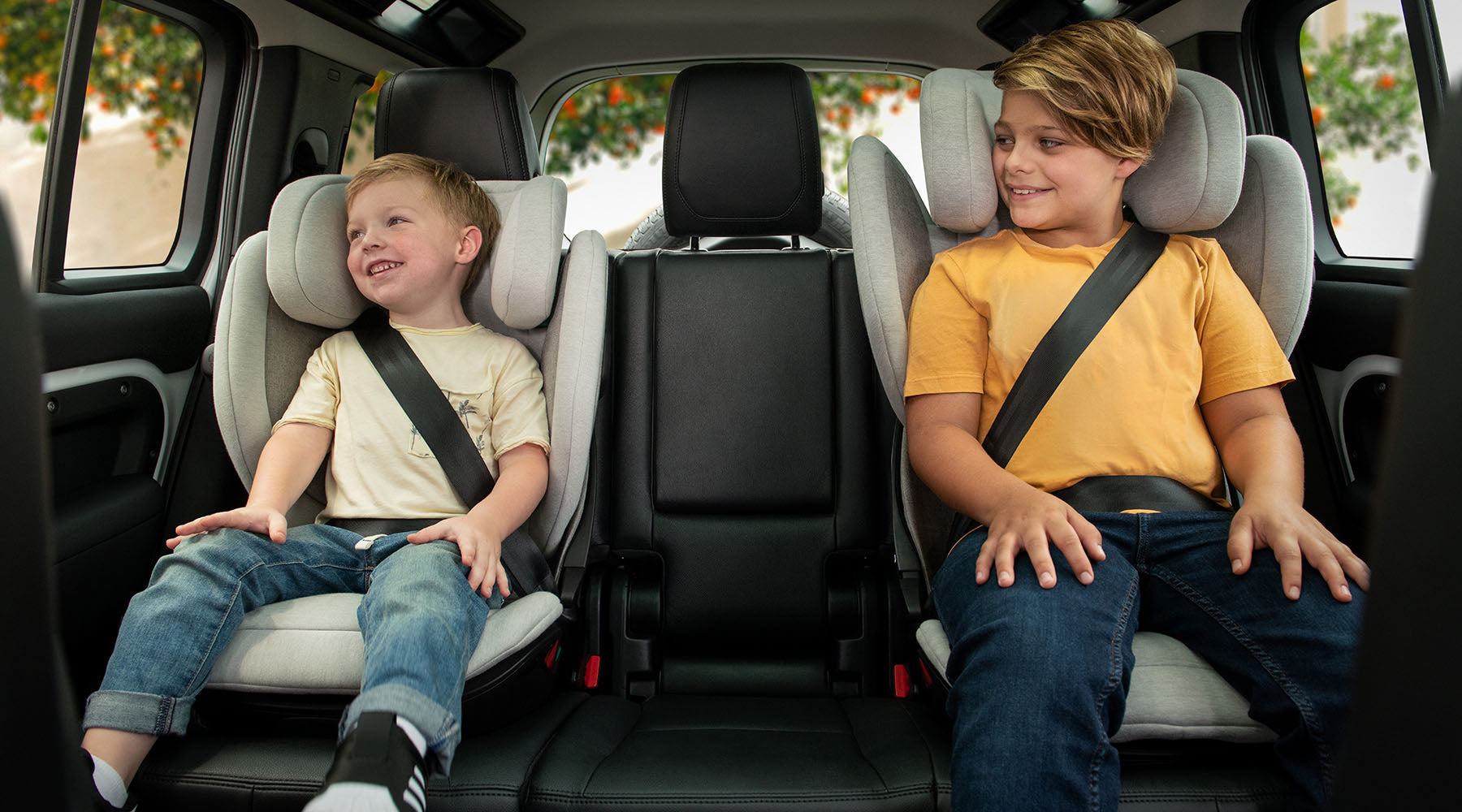 Cybex Platinum® Car Seat Solution T i-Fix 2/3 (15-36kg) PLUS Peach Pink