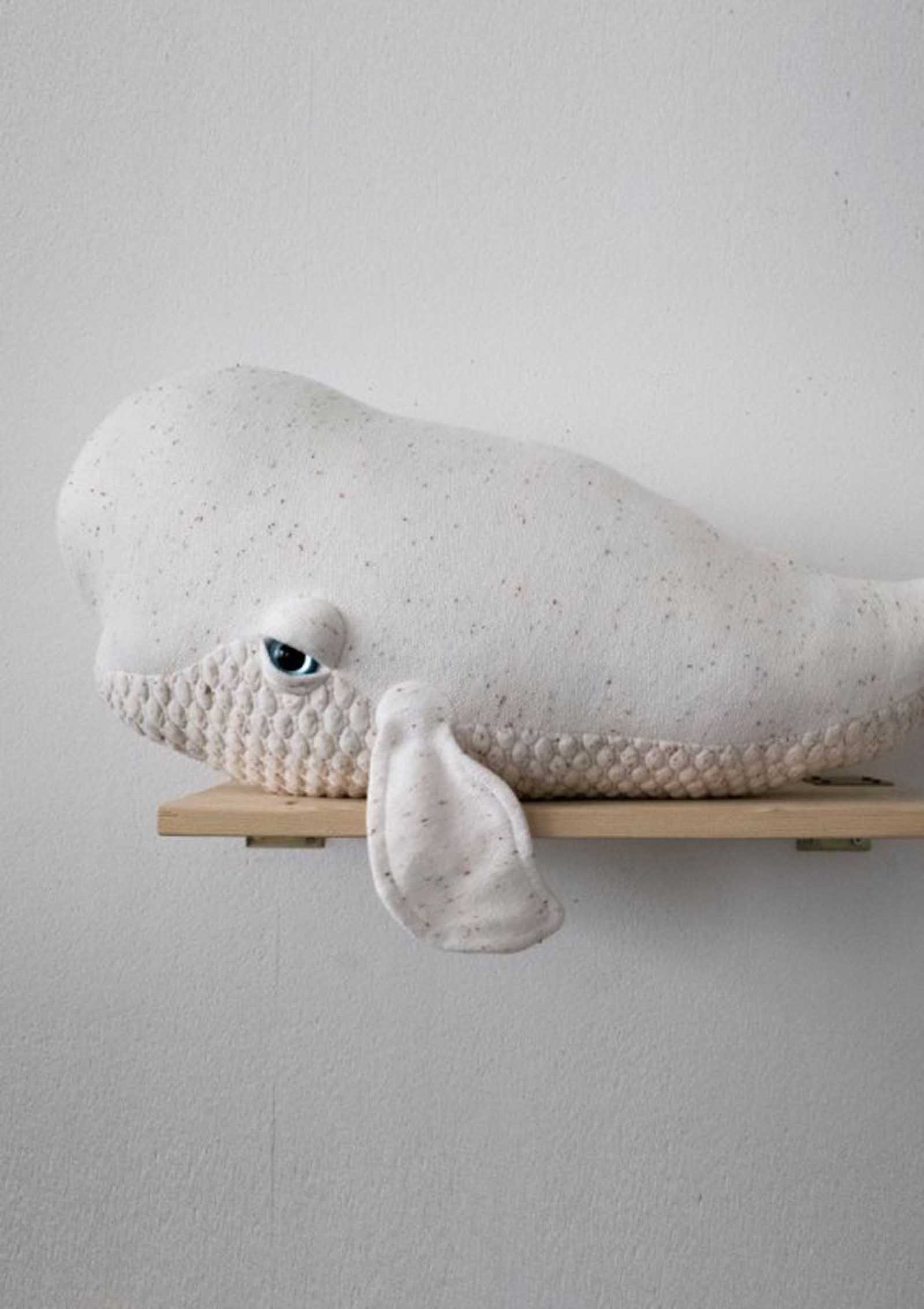 BigStuffed Kuscheltier 'Big Albino Beluga'