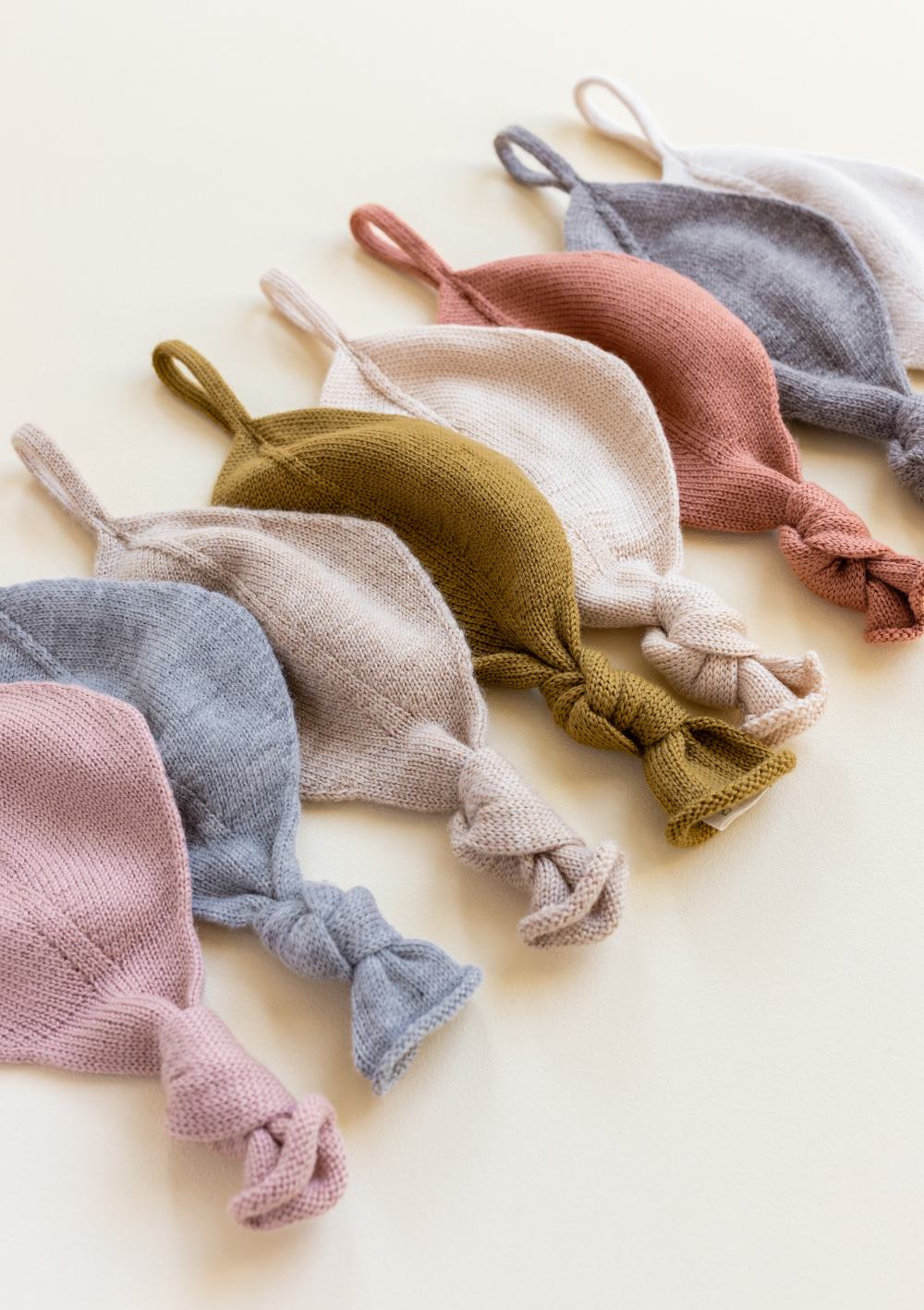 hvid Strick-Schnullertuch 'Titi Comforter' mustard