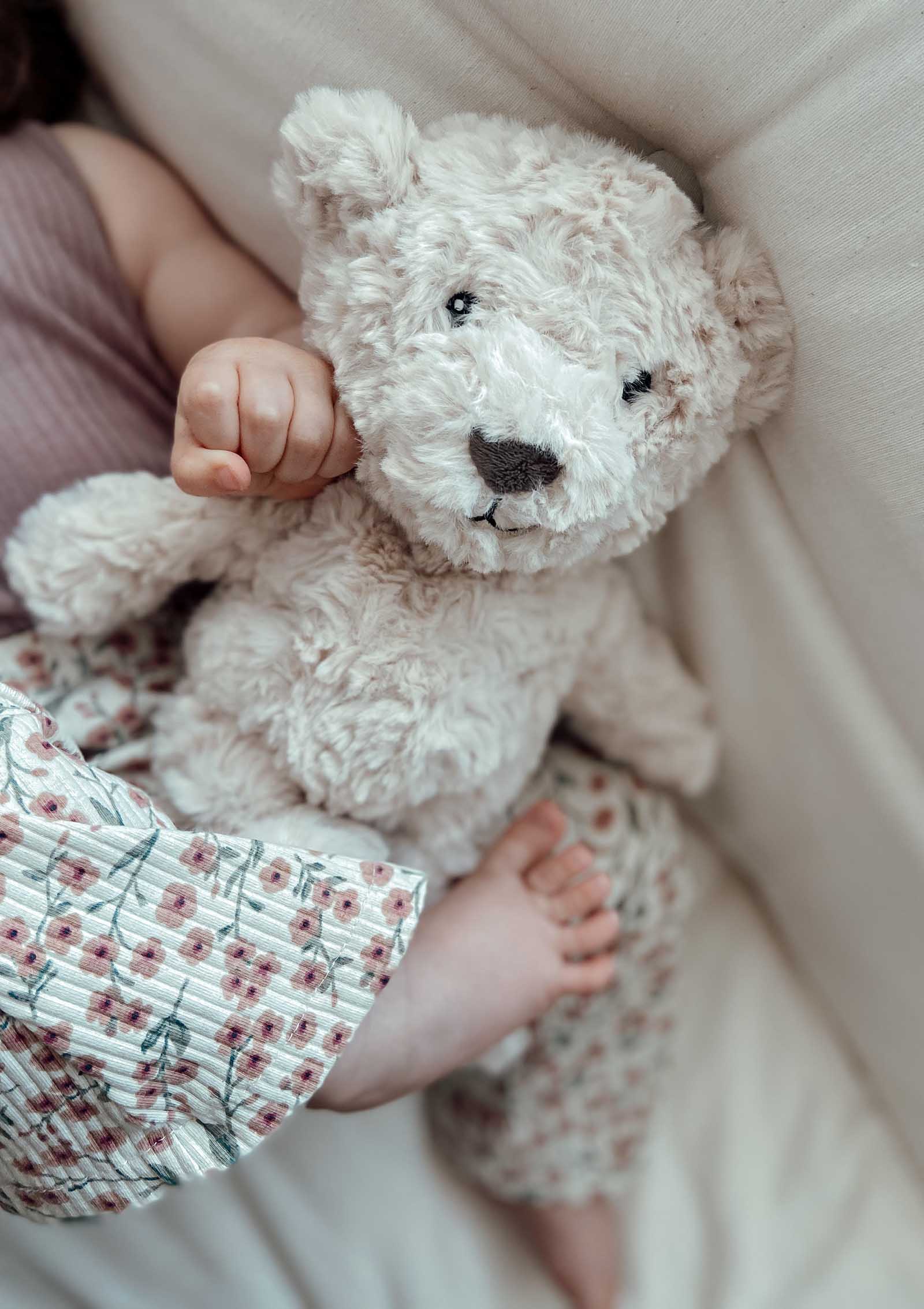 Kuscheltier mit Herzschlag 'Lou' beige