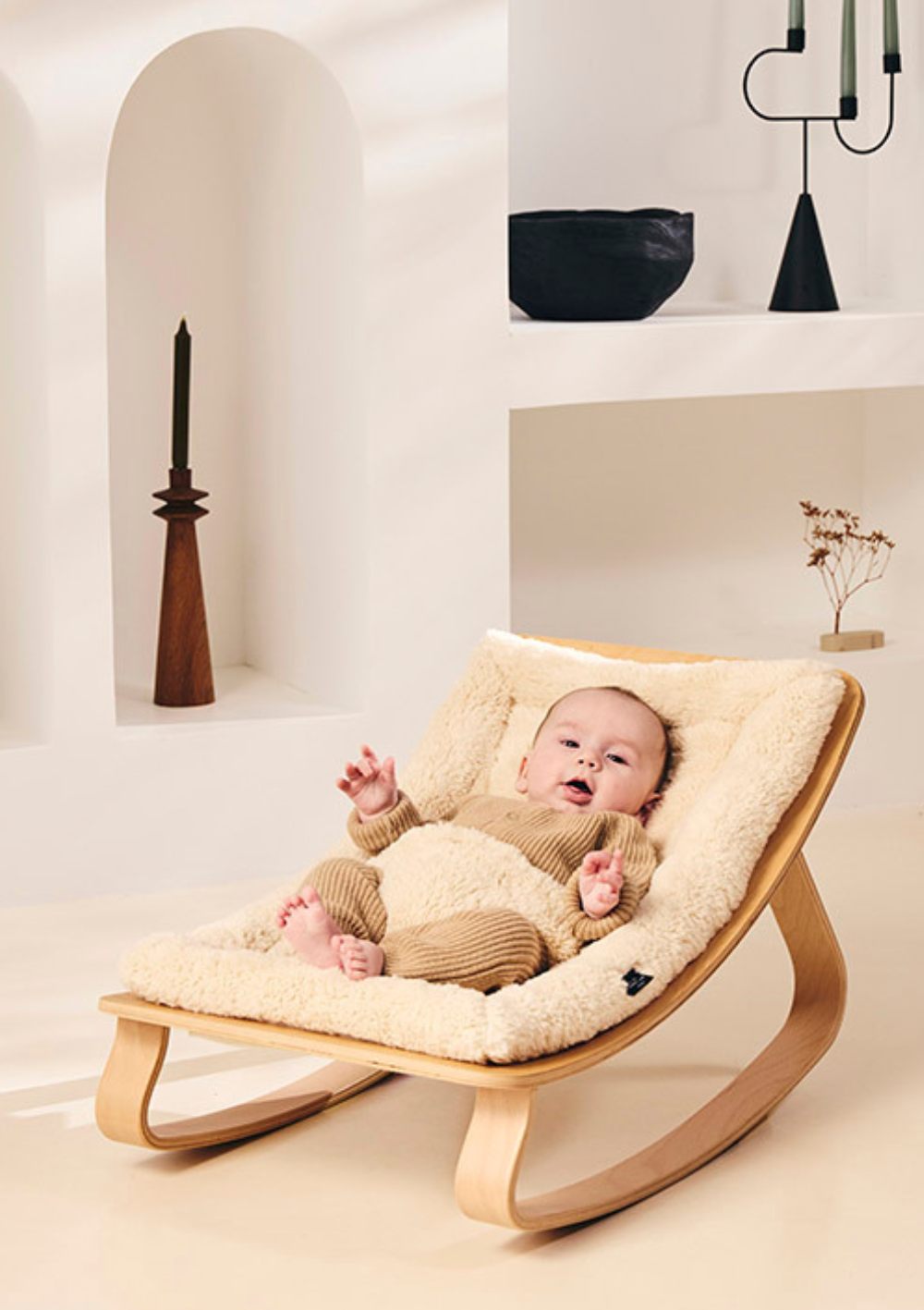 Charlie Crane Babywippe 'LEVO' Fur Milk