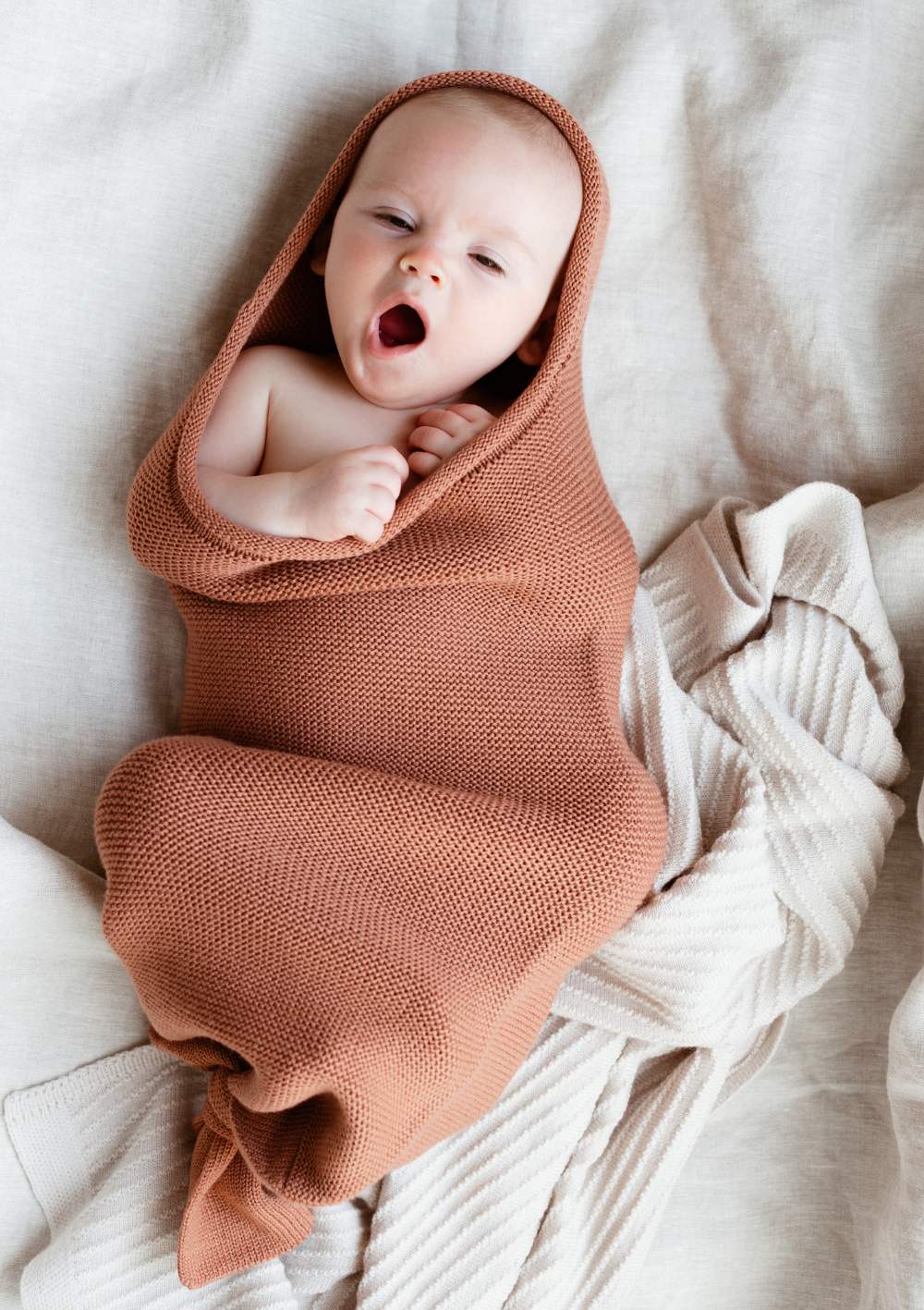 Hvid Strick-Pucksack Cocoon Cream