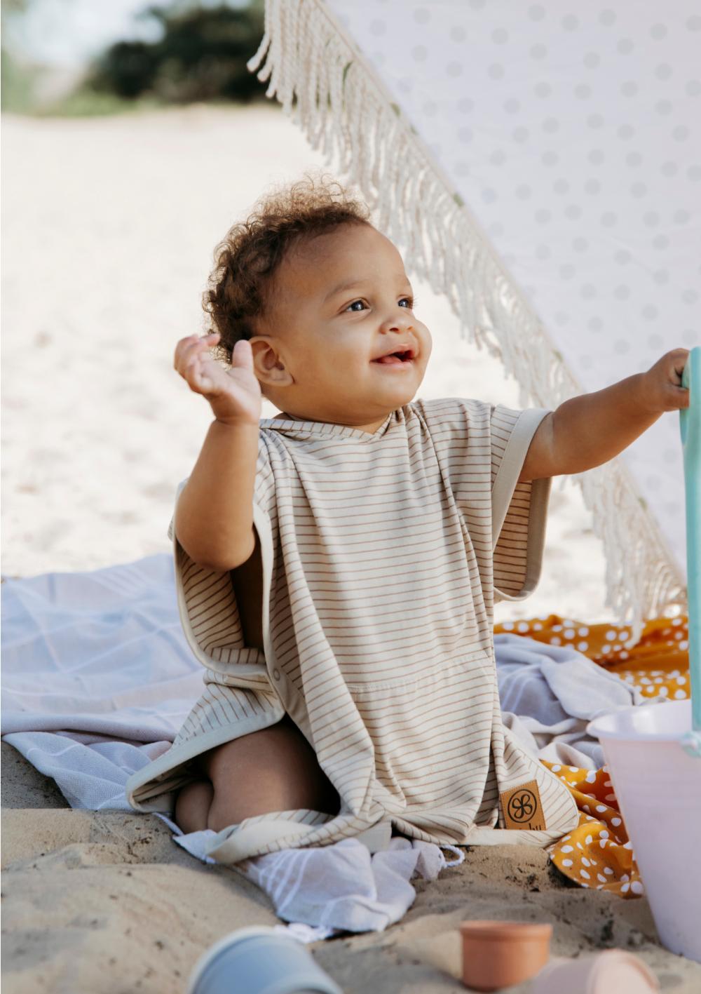 Cloby UV-Poncho UPF 50+ Sandy Beach/Peanut Brown