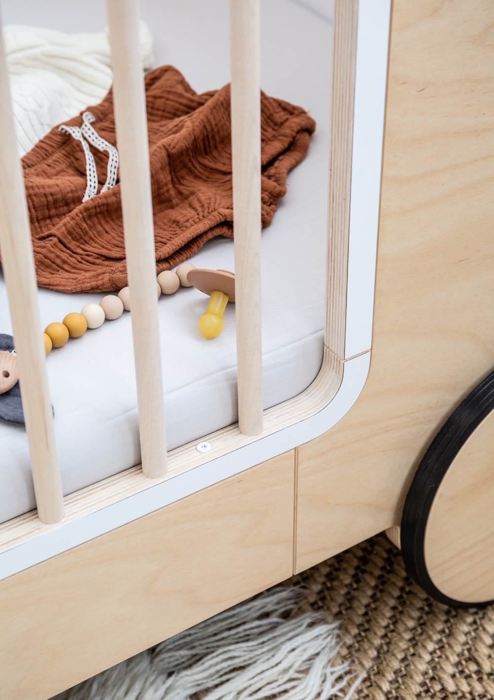 Rafa-kids Schaukelndes Baby- und Kleinkindbett