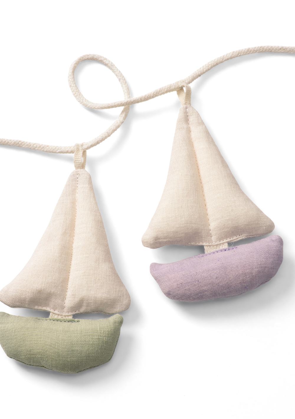 Dear April Girlande Boats