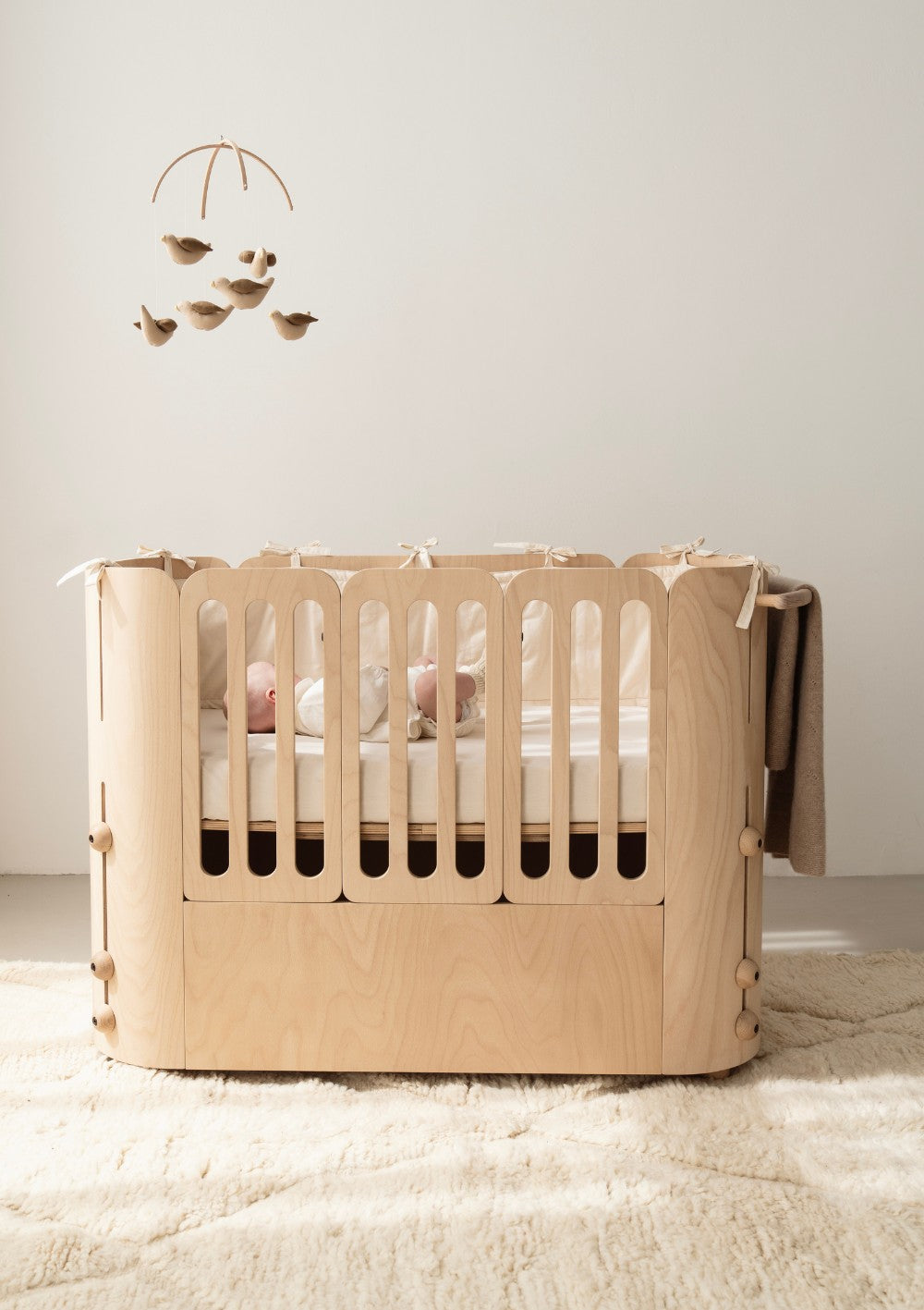 Nani Berlin 4-in-1 mitwachsendes Babybett 112-148 x 60 cm Nani Berlin 4-in-1 mitwachsendes Babybett 112-148 x 60 cm