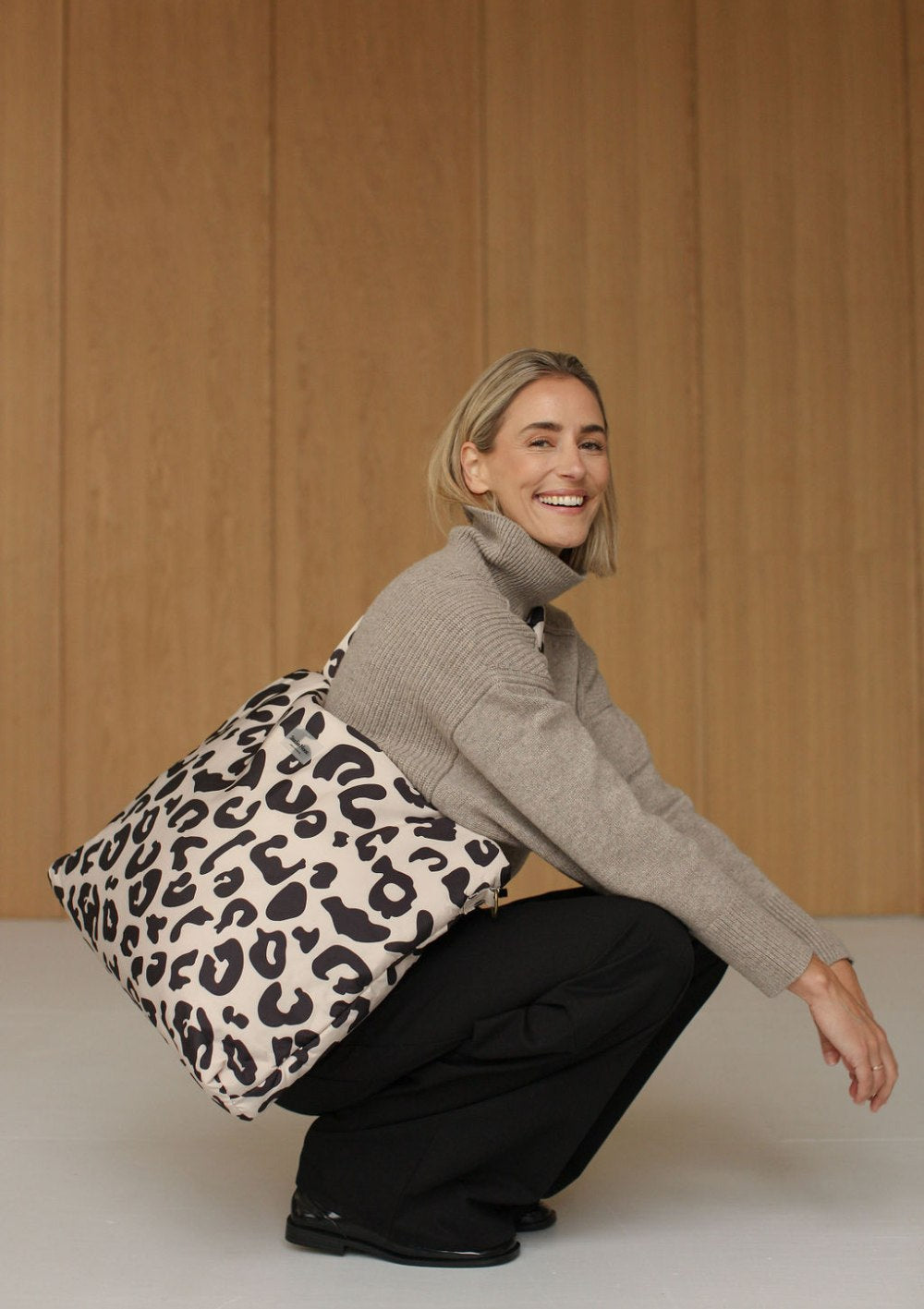 Studio Noos Wickeltasche 'Puffy Diaper Bag' Holy Cow