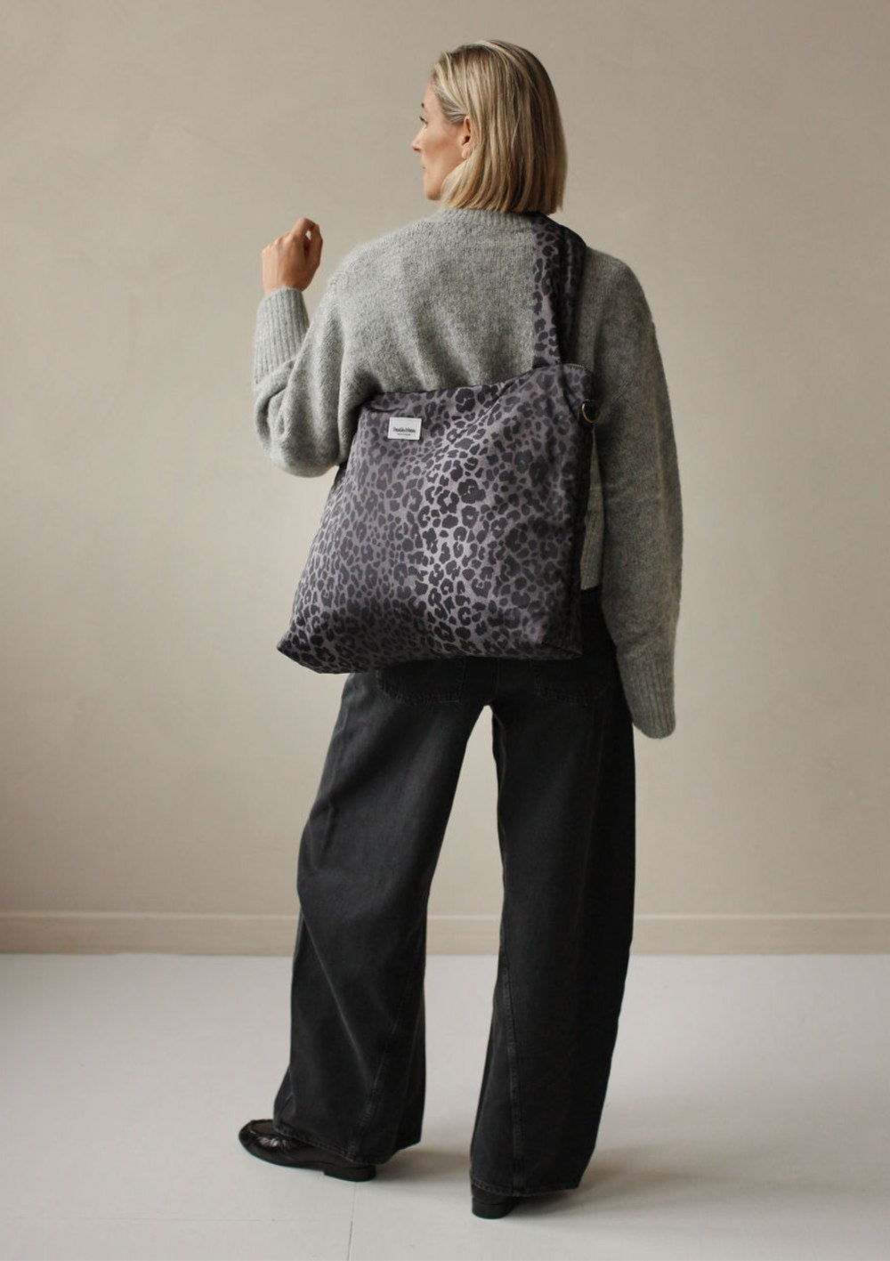 Studio Noos Wickeltasche 'Puffy Diaper Bag' Antra Leopard