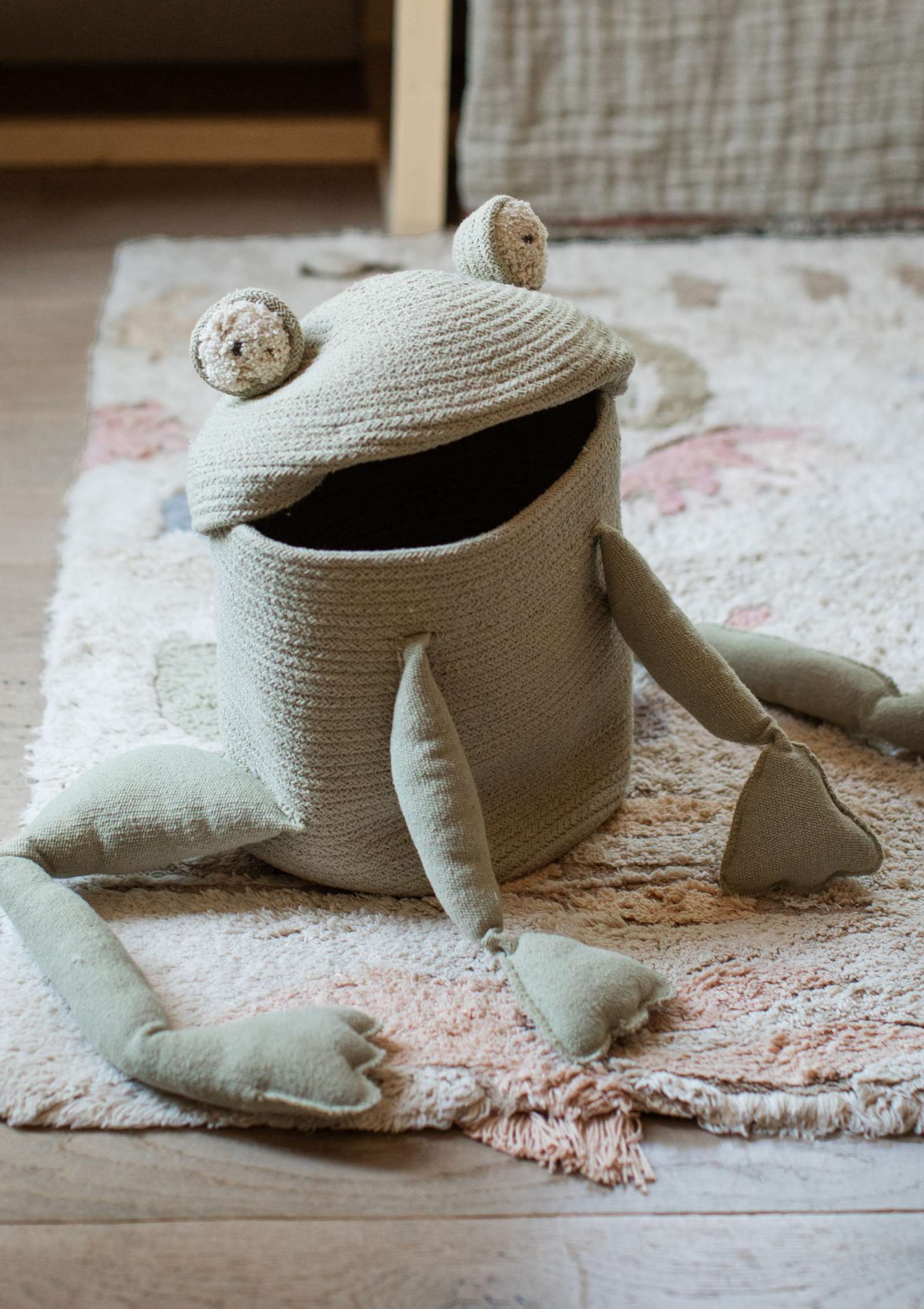 Lorena Canals Korb 'Fred the Frog'