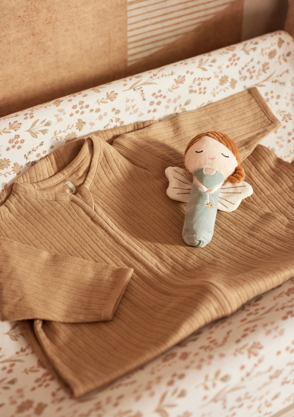 Jollein Baby Schlafsack 'Ajour' mit abnehmbaren Ärmeln Biscuit