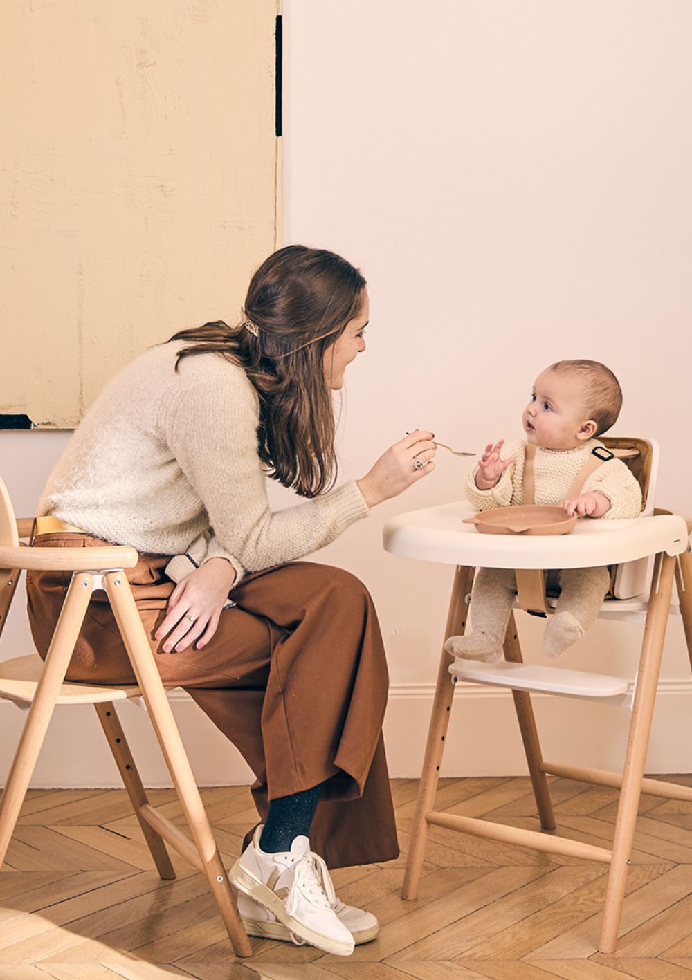 Charlie Crane Hochstuhl 'Tobo' natural & 'Tobo' white mit Baby-Set & Tablett