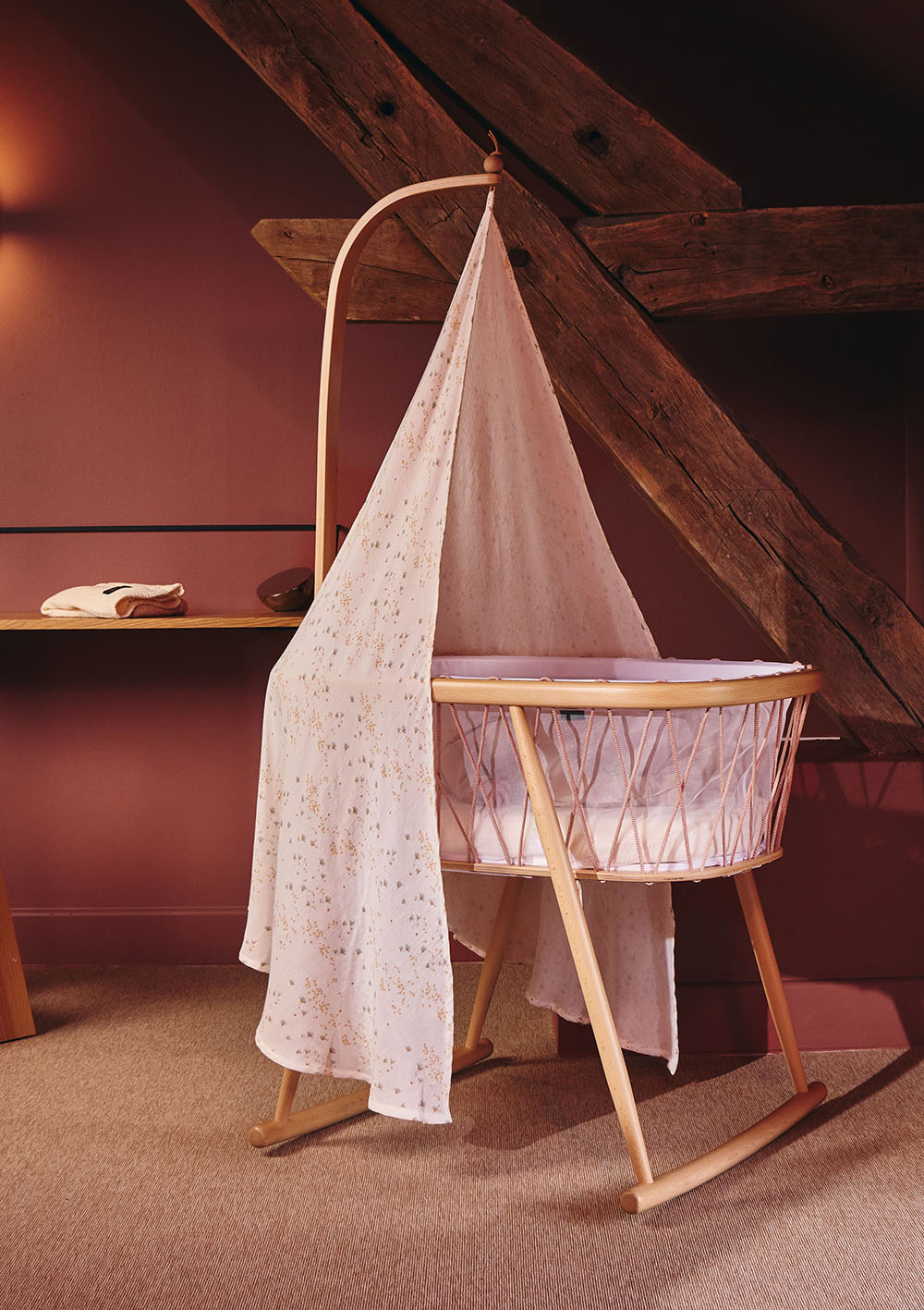 Charlie Crane Babywiege 'Kumi'