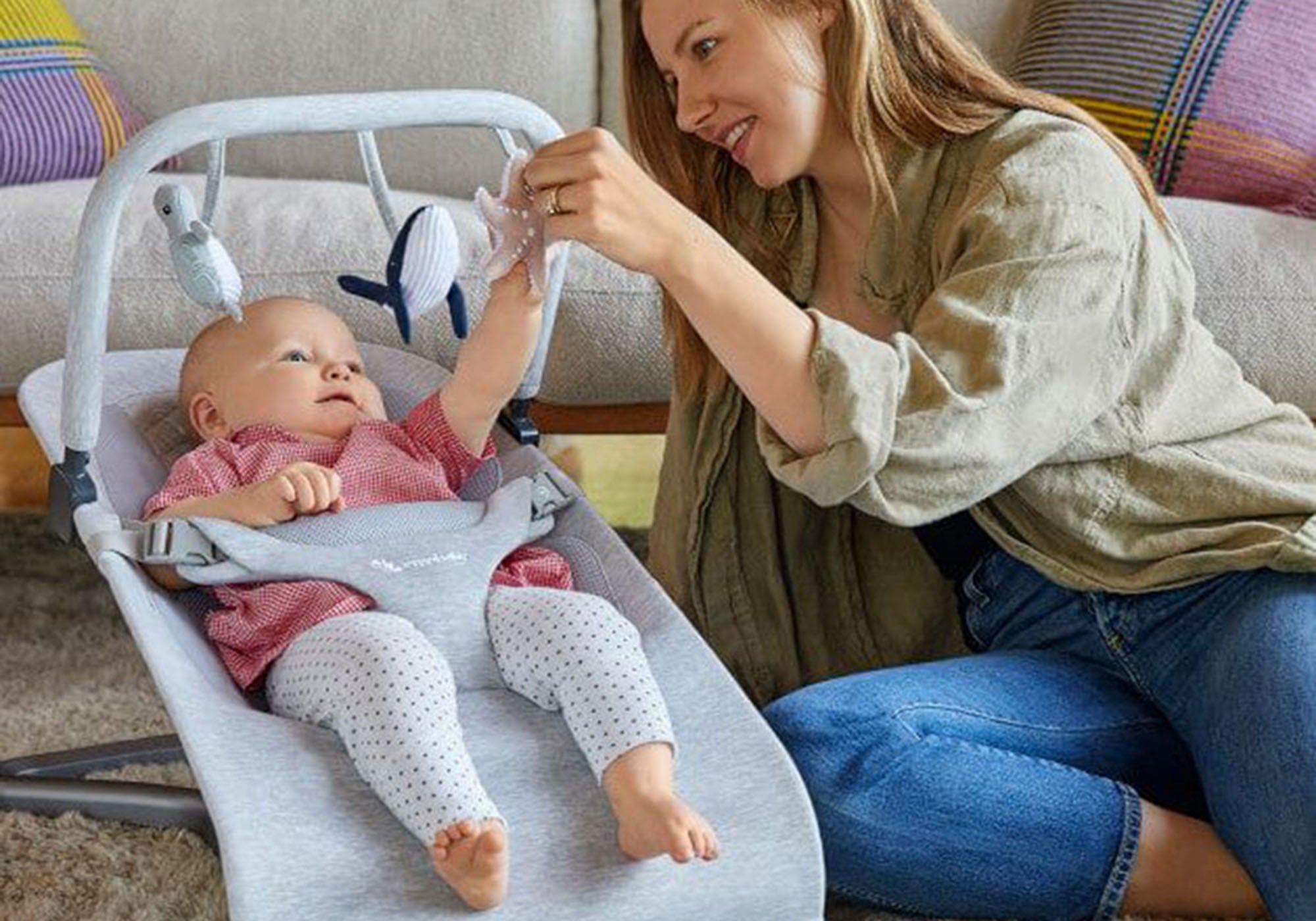 Ergobaby Evolve Babywippe mit Gratis Spielbogen