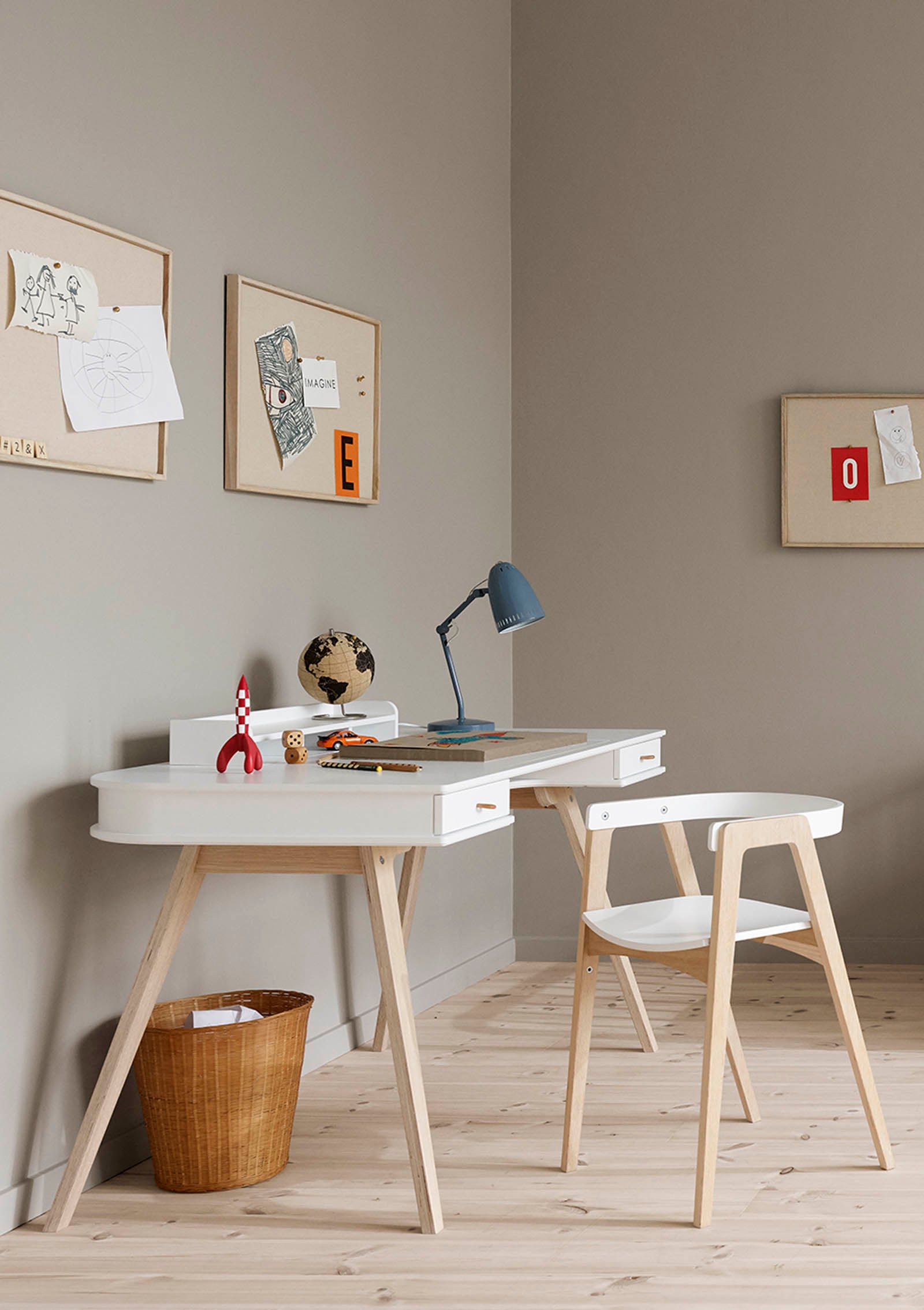 Schreibtisch 66 cm & Armlehnstuhl 'Wood' Weiß/Eiche