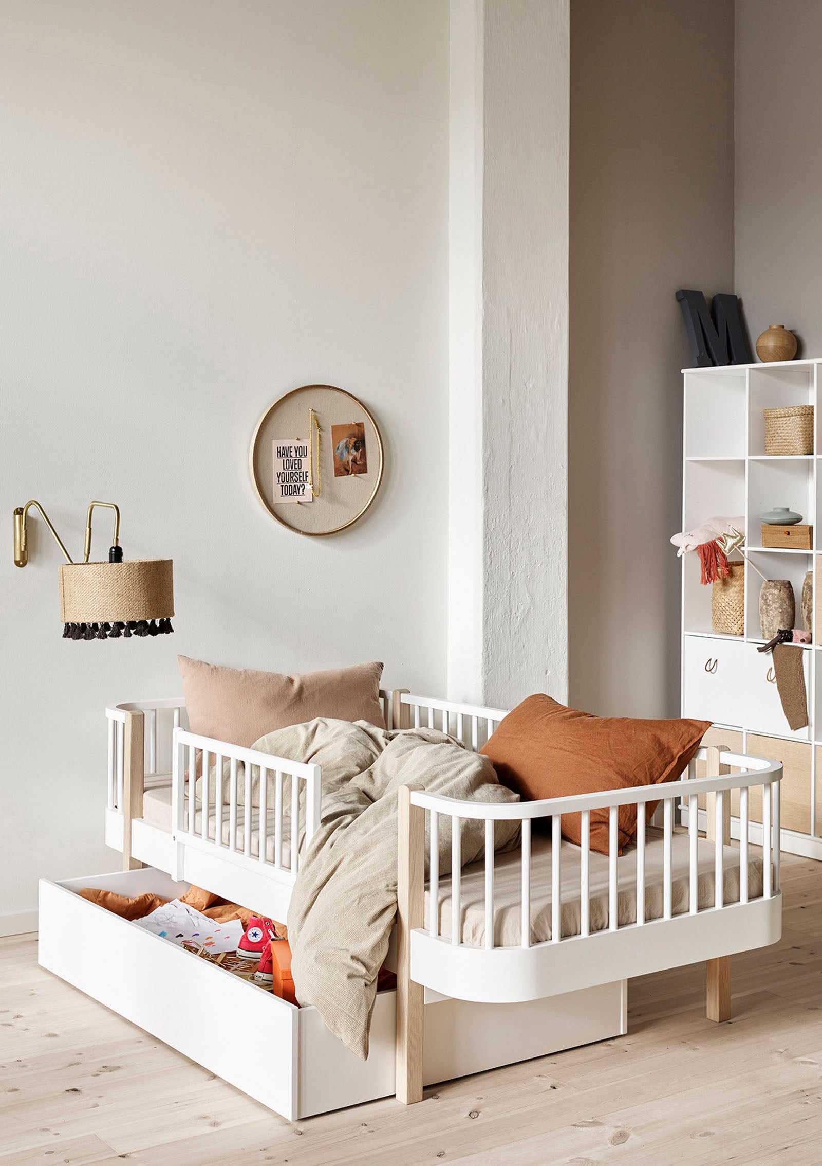 'Wood' Bettsofa weiß / Eiche