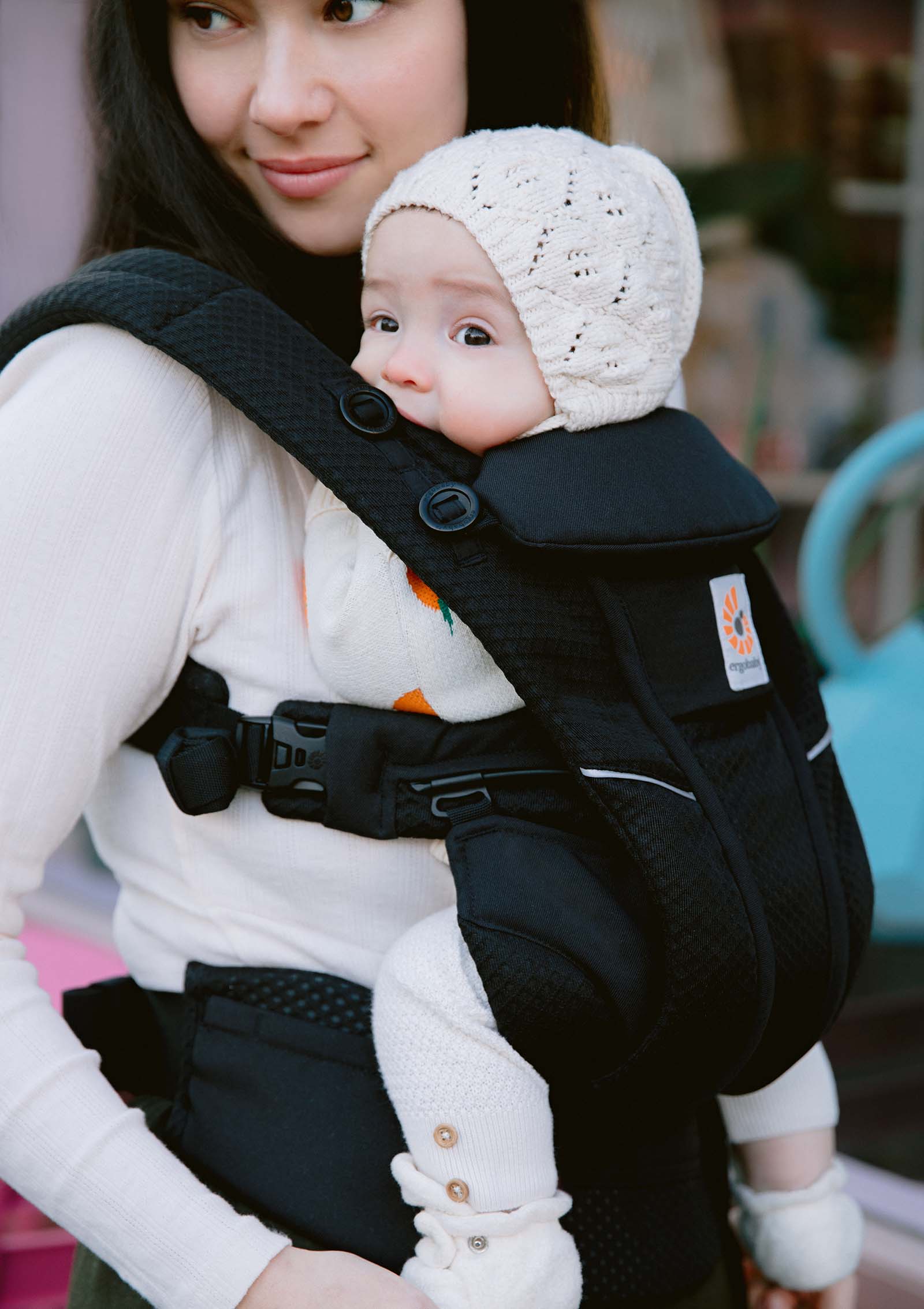 Babytrage 'Omni Breeze' Onyx Black