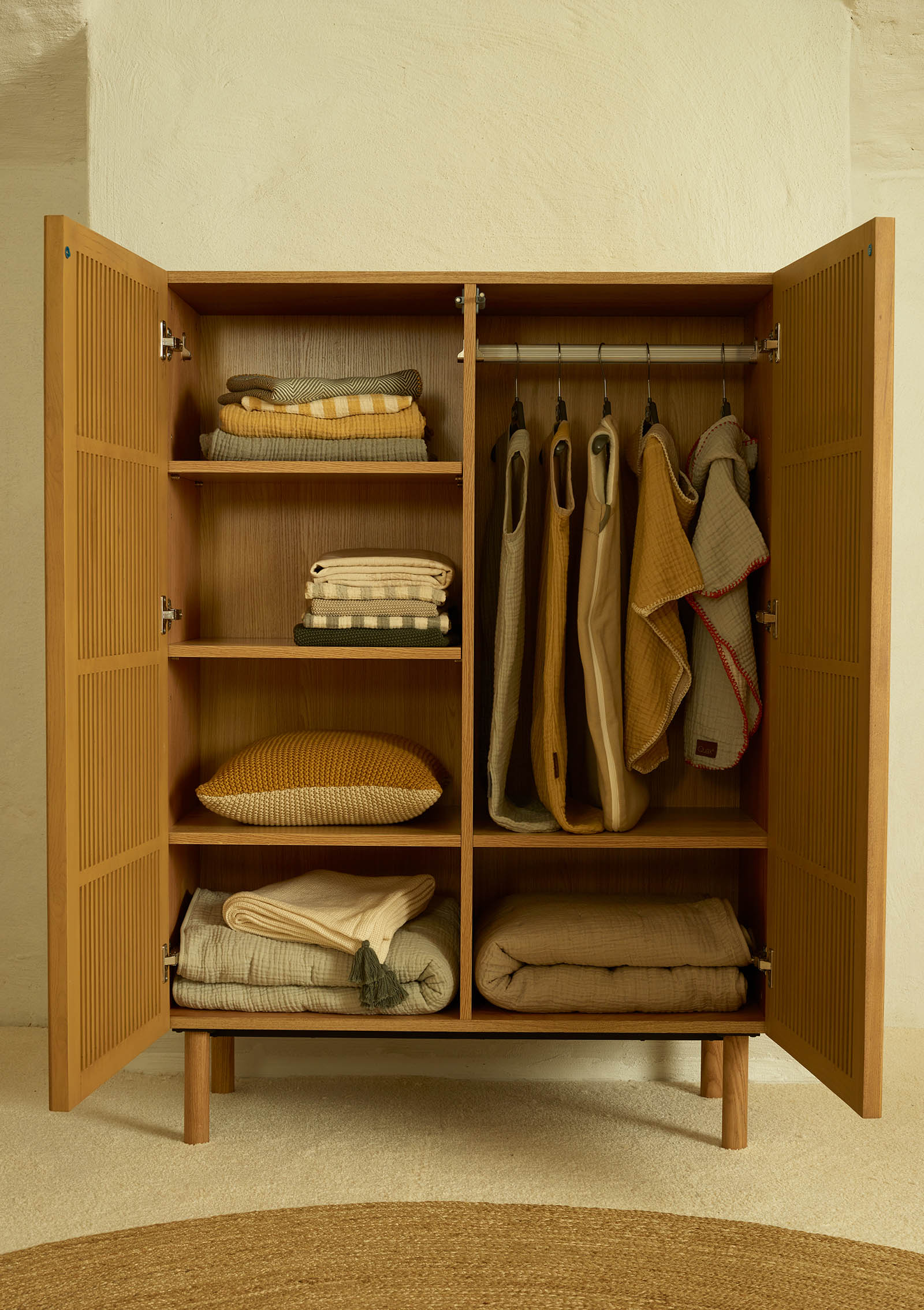 Kleiderschrank 2-türig 'Hai No Ki' Natural Ash