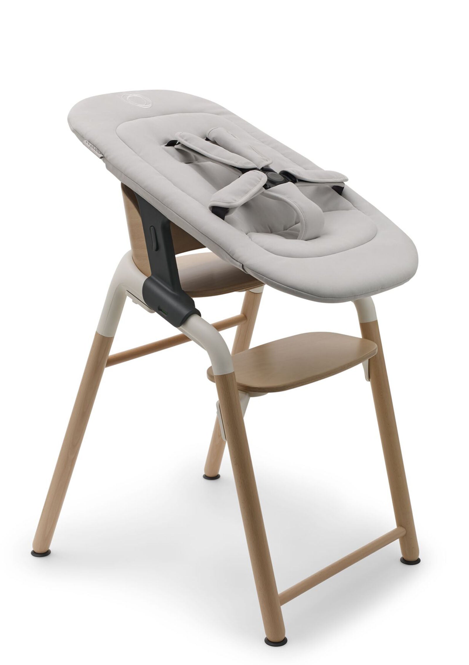 bugaboo Giraffe Stuhl neutrales Holz / weiß inkl. Neugeborenen-Set