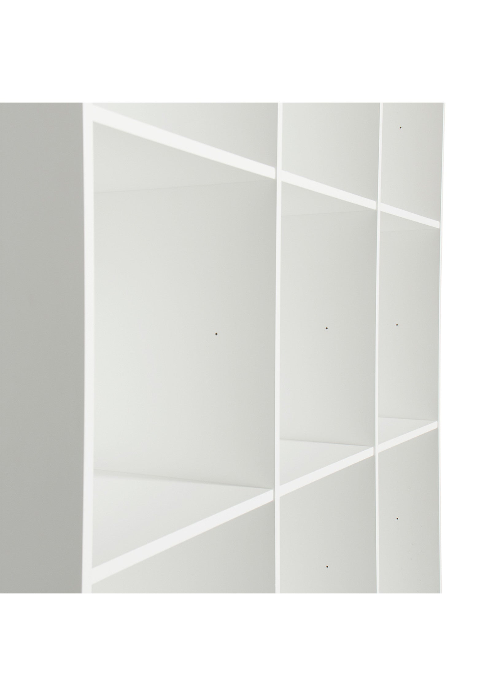 'Wood' Standregal vertikal 3 x 5 m / weiß mit Sockel