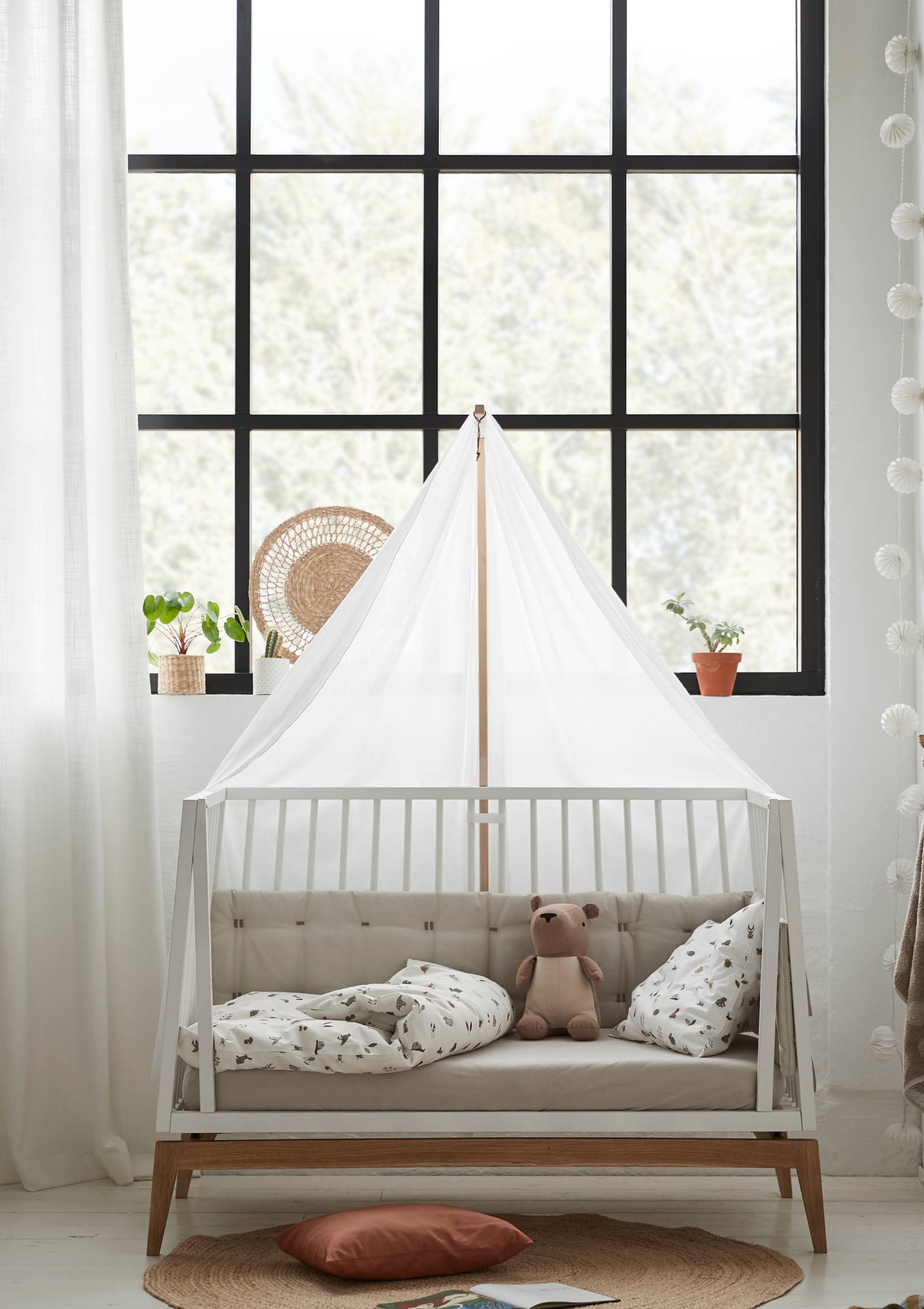 Leander Babybett 'Luna' 120cm weiß / Eiche
