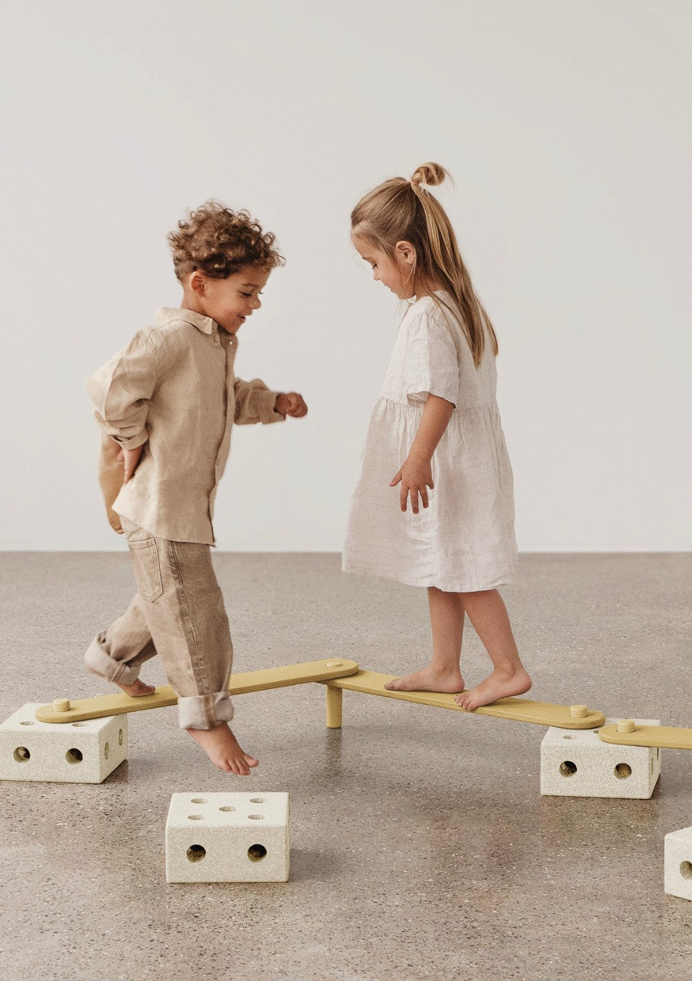 MODU Balance Track-Set 17-teilig Sand Grey / Honey Yellow
