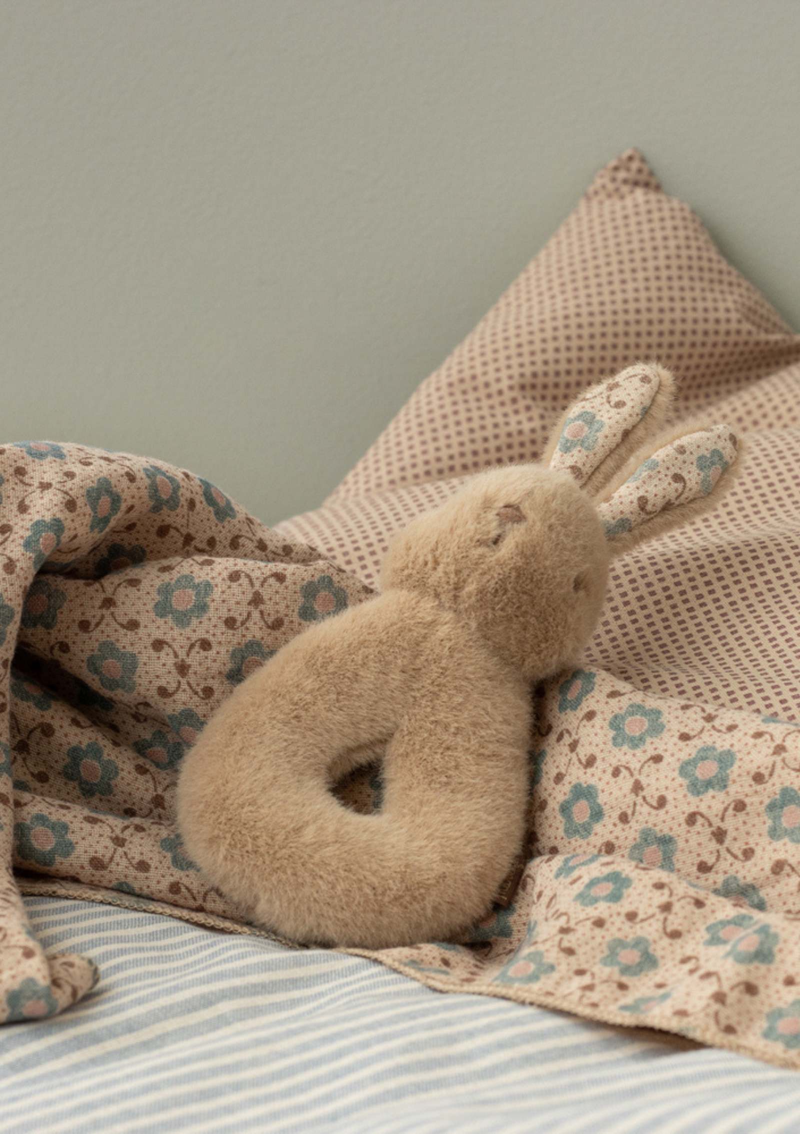Maileg 2-tlg. Rassel Set 'Kaninchen' Creme Pfirsich