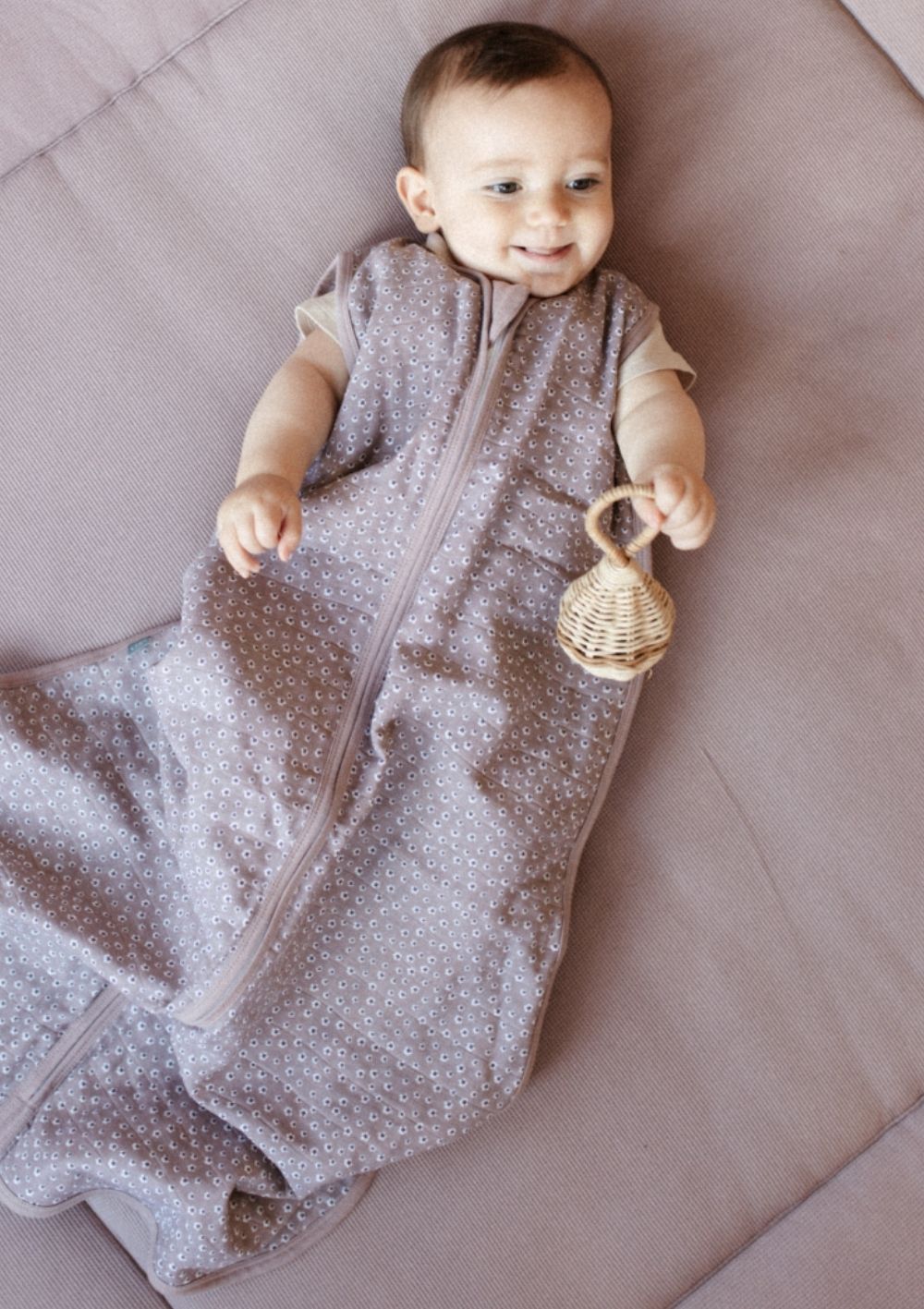 emma & noah Krabbeldecke Mini Piqué Essential Berry 120 x 120 cm