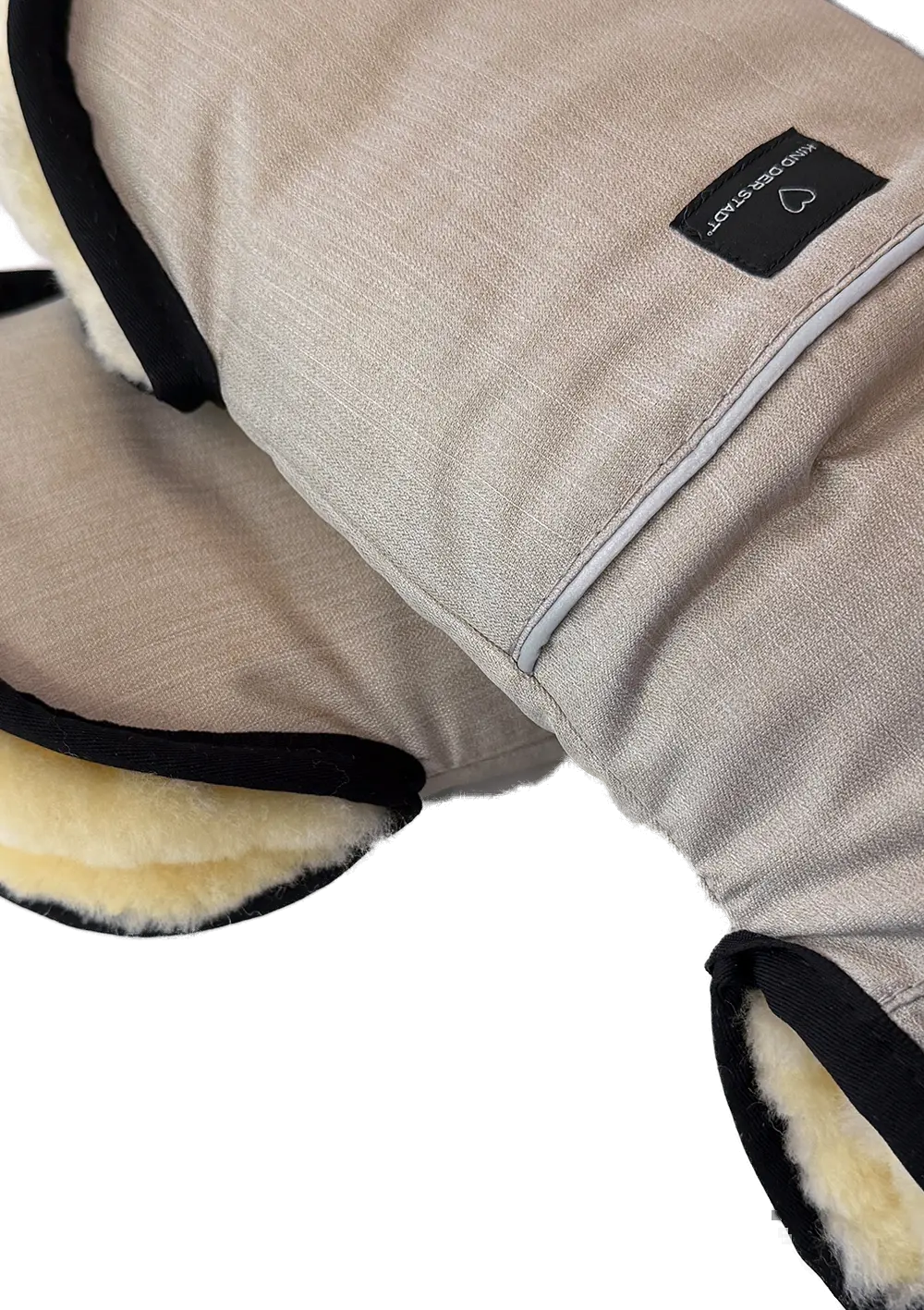 KIND DER STADT Premium Lammfell-Handwärmer dune beige